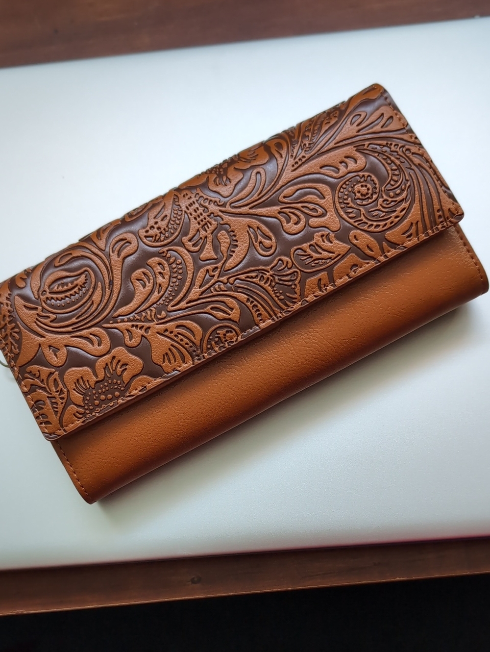 NEW Western Wallet